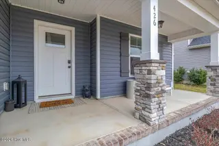 426 Pebble Shore Drive, Sneads Ferry, NC 28460 – photo 3: 54-Final 426 Pebble Shore Dr-RJREM-1202