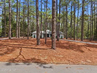 355 Serpentine Drive, Southern Pines, NC 28387 – photo 5: 5-web-or-mls-DJI_20260526112043_0260_D