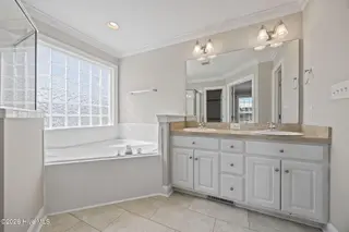 2925 Chellowe Court, Winterville, NC 28590 – photo 20: 38-web-or-mls-IMG_0063