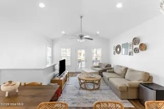 1511 Snapper Lane Unit 2, Carolina Beach, NC 28428 – photo 13: 009_1511_snapper_lane_2-03_542