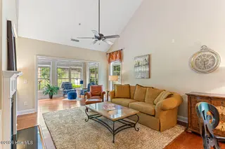 140 Shadow Creek Court, Pinehurst, NC 28374 – photo 12: Living Room