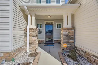 419 Cyrus Thompson Drive, Jacksonville, NC 28546 – photo 8: 8_front entryway