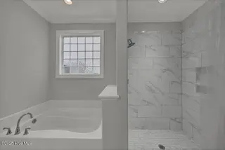 3747 Spicetree Drive, Wilmington, NC 28412 – photo 17: Primary Bathroom