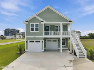 101 Wave Court, Newport, NC 28570 – photo 1: 1-web-or-mls-101 Wave Ct 001