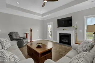 186 Violetear Ridge, Hampstead, NC 28443 — 4-bedroom home in Sparrows Bend, Hampstead, NC, photo 12 of 55