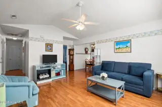 118 NE 31st Street, Oak Island, NC 28465 – photo 10: 41-web-or-mls-IMG_4644