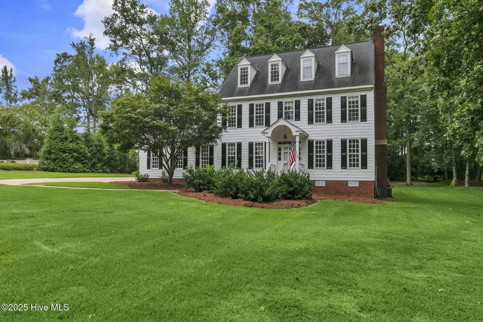 2811 Deerfield Lane N, Wilson, NC 27896 — 5-bedroom home in Deerfield, Wilson, NC, photo 1 of 42: Front