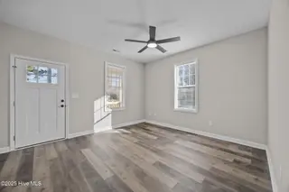 402 W Moore Street, Greenville, NC 27834 – photo 5: 402 W Moore Street, Greenville, NC