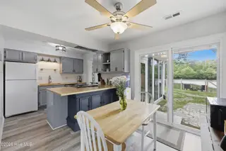 109 Bayberry Drive, Elizabeth City, NC 27909 – photo 10: 28__39a0913