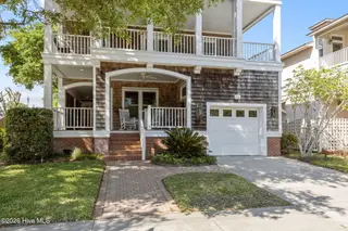 2106 Evans Street, Morehead City, NC 28557 – photo 4: 5-web-or-mls-1S3A0615