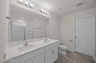 107 W Highland Avenue, Kinston, NC 28501 – photo 24: Master Bath 3
