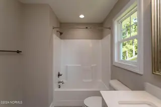 519 N Sycamore Street, Aberdeen, NC 28315 – photo 22: bathroom2-2
