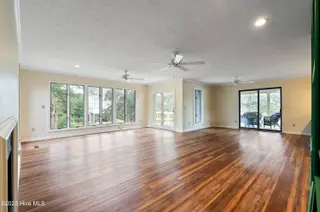 303 Live Oak Street, Emerald Isle, NC 28594 – photo 16: DSC05288