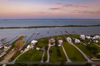 285 Live Oak Road, Newport, NC 28570 – photo 9: 1-web-or-mls-cchadwick-visuals-285-live-