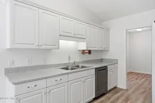 11 Fur Court W, Pinehurst, NC 28374 – photo 15: 37-web-or-mls-DSC09962 - edited