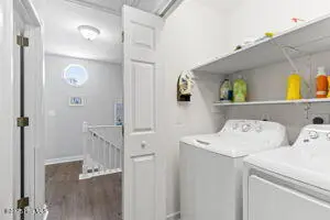 124 NE 15th Street, Oak Island, NC 28465 – photo 21: thumbnail-0196a7bd-01dd-7046-9d6c-f76700