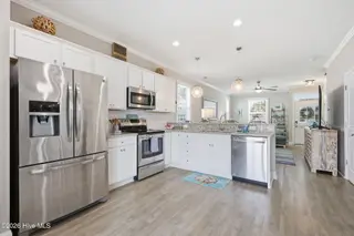 2800 W Ft Macon Road 52, Atlantic Beach, NC 28512 – photo 6: 10-web-or-mls-1S3A6624
