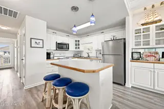 2913 Pointe West Drive B3, Emerald Isle, NC 28594 – photo 12: Kitchen 4