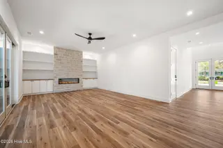 9208 Sedgley Drive, Wilmington, NC 28412 – photo 7: 10-web-or-mls-DSC_8984