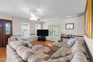 247 W Second Street, Ocean Isle Beach, NC 28469 – photo 14: 16-web-or-mls-DSC02165