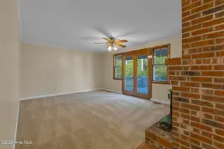 1409 Clifton Road, Jacksonville, NC 28540 – photo 5: IMG_1351