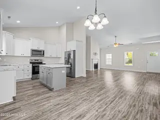 202 Pembury Way, Richlands, NC 28574 – photo 14: 025a8665