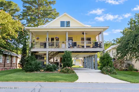 998 Bayview Road, Bath