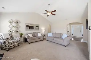 446 Meadowlark Drive, Winterville, NC 28590 – photo 7: living room