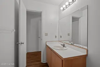 304 Lord Granville Drive, Morehead City, NC 28557 – photo 24: Downstairs full bath 1