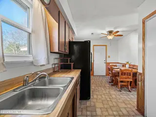 139 Bayberry Road, Newport, NC 28570 – photo 16: Kitchen