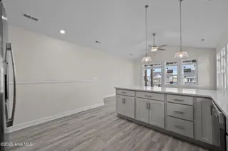 152 Sea Gull Lane 8b, North Topsail Beach, NC 28460 – photo 15: 17-web-or-mls-_Z720166