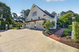 3805 Charleston Court, Greenville, NC 27834 – photo 12: 012_DSC_7118
