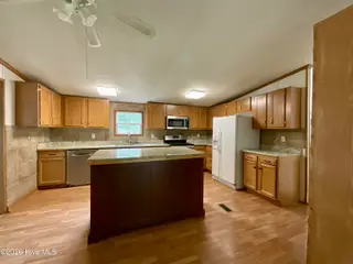 1225 Lynchs Corner Road, Elizabeth City, NC 27909 – photo 13: Kitchen