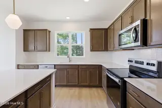 869 Tyers Road #240, Aberdeen, NC 28315 – photo 15: 15-web-or-mls-707A0153