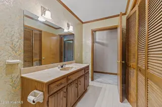 311 Lord Granville Drive, Morehead City, NC 28557 – photo 24: Hall Bathroom