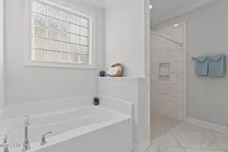 3763 Spicetree Drive, Wilmington, NC 28412 – photo 23: Master Bathroom