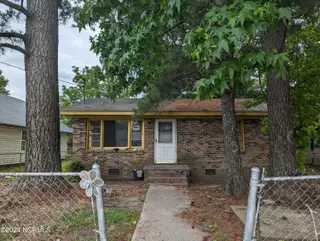 1203 Lincoln Street SE, Wilson, NC 27893 – photo 1: Front View