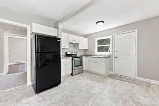 911 Bartlett Avenue, Elizabeth City, NC 27909 – photo 11: 12__39a8942