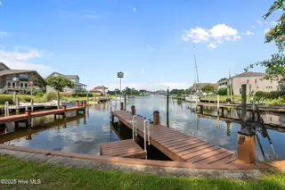 6002 Gondolier Drive, New Bern, NC 28560 – photo 5: Dock