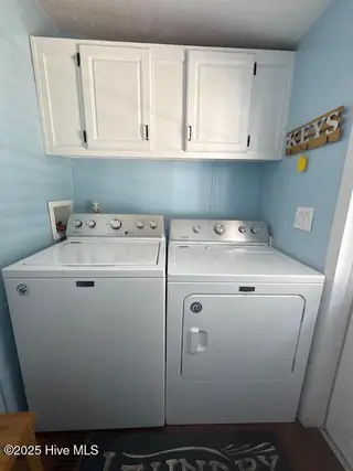 1554 Gate 2 SW, Ocean Isle Beach, NC 28469 — 3-bedroom manufactured home in Seaside North, Ocean Isle Beach, NC, photo 16 of 17: IMG_1919