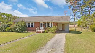 921 Greenfield Heights Boulevard, Havelock, NC 28532 – photo 9: 921 Greenfield Heights Boulevard