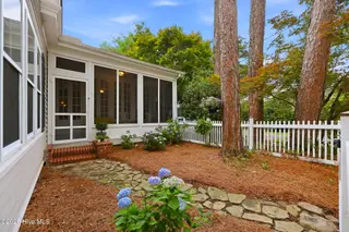 360 S Ashe Street, Southern Pines, NC 28387 – photo 10: Sayer_360SAshe-0010