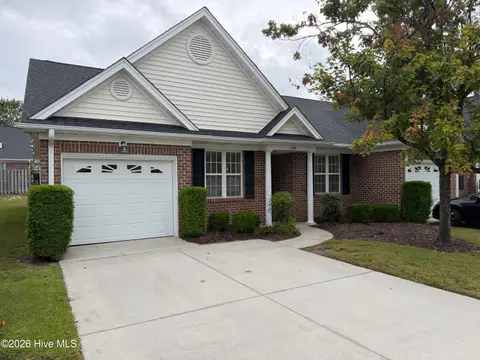 5006 Carleton Dr, Wilmington