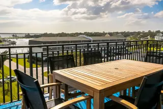 4425 Arendell Street 301 & Boatslip #25, Morehead City, NC 28557 – photo 16: IMG_2239