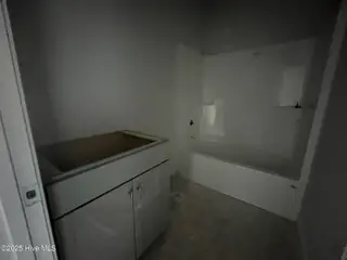1205 St Simons Drive SE, Bolivia, NC 28422 – photo 21: Bathroom