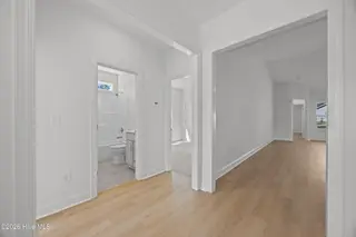 4503 Village Green Drive SW Homesite 91, Shallotte, NC 28470 — 3-bedroom home in Village Green SHLTE, Shallotte, NC, photo 7 of 49: 6_hallway