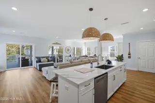 1617 S Shore Drive, Surf City, NC 28445 – photo 16: 20_1617_s_shore_dr_020