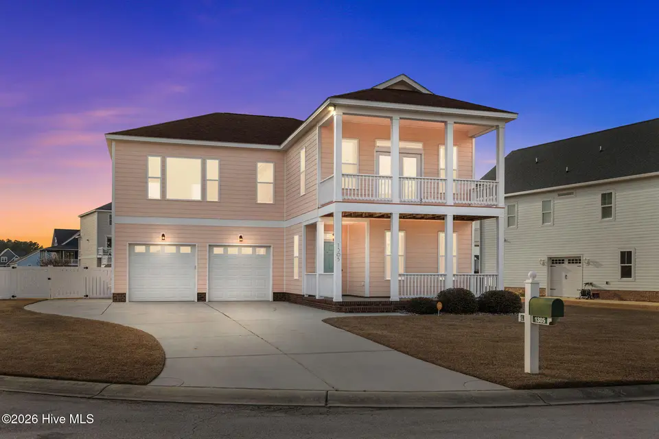 1305 Barnacle Lane, Morehead City, NC 28557 – photo 1 of 45: 1-web-or-mls-6-print-1S3A6875_2