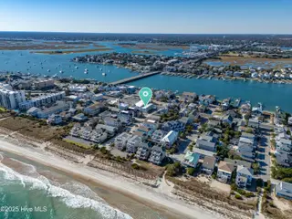 40 N Lumina Avenue 101, Wrightsville Beach, NC 28480 – photo 2: 001_dji_20251112134407_0358_d_copy_2_510