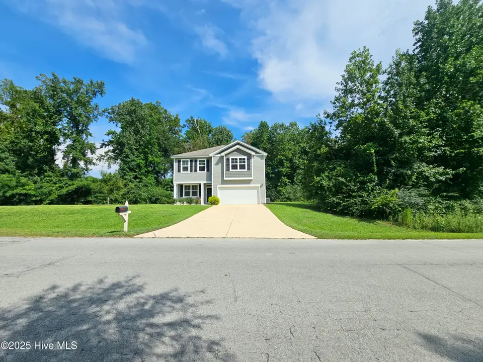 105 River Winding Road, Jacksonville, NC 28540 – photo 1 of 57: 20250730_160445